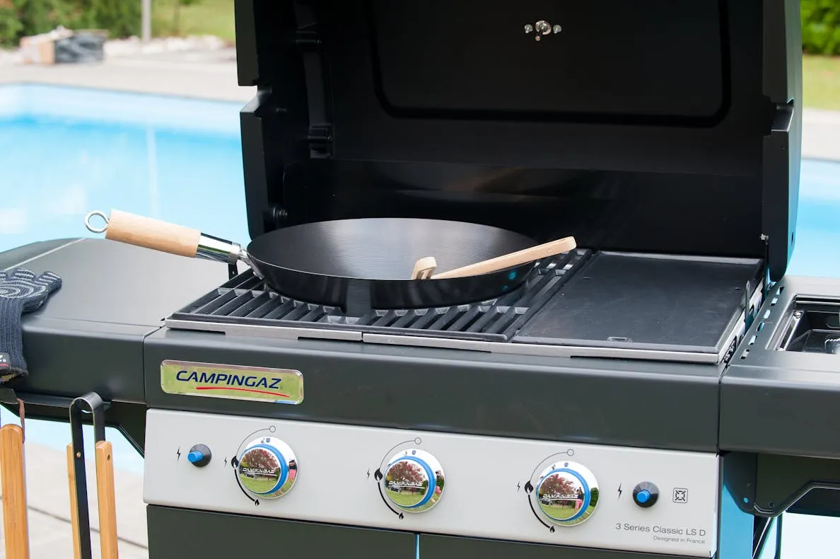3 Series Classic LS Plus D Gas BBQ