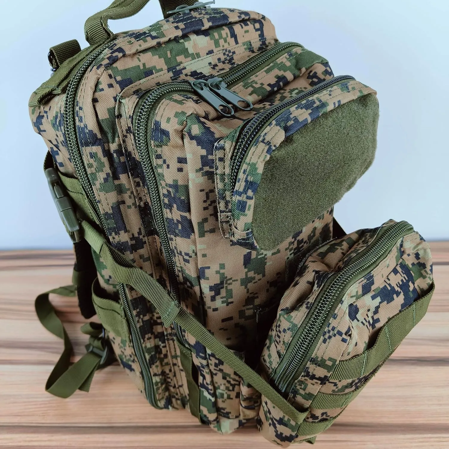 3P Tactical Backpack - 30L Capacity, Waterproof Oxford Cloth, MOLLE System - Ideal for Hiking, Rucking, and Military Use (Travel, DATA), OSFA