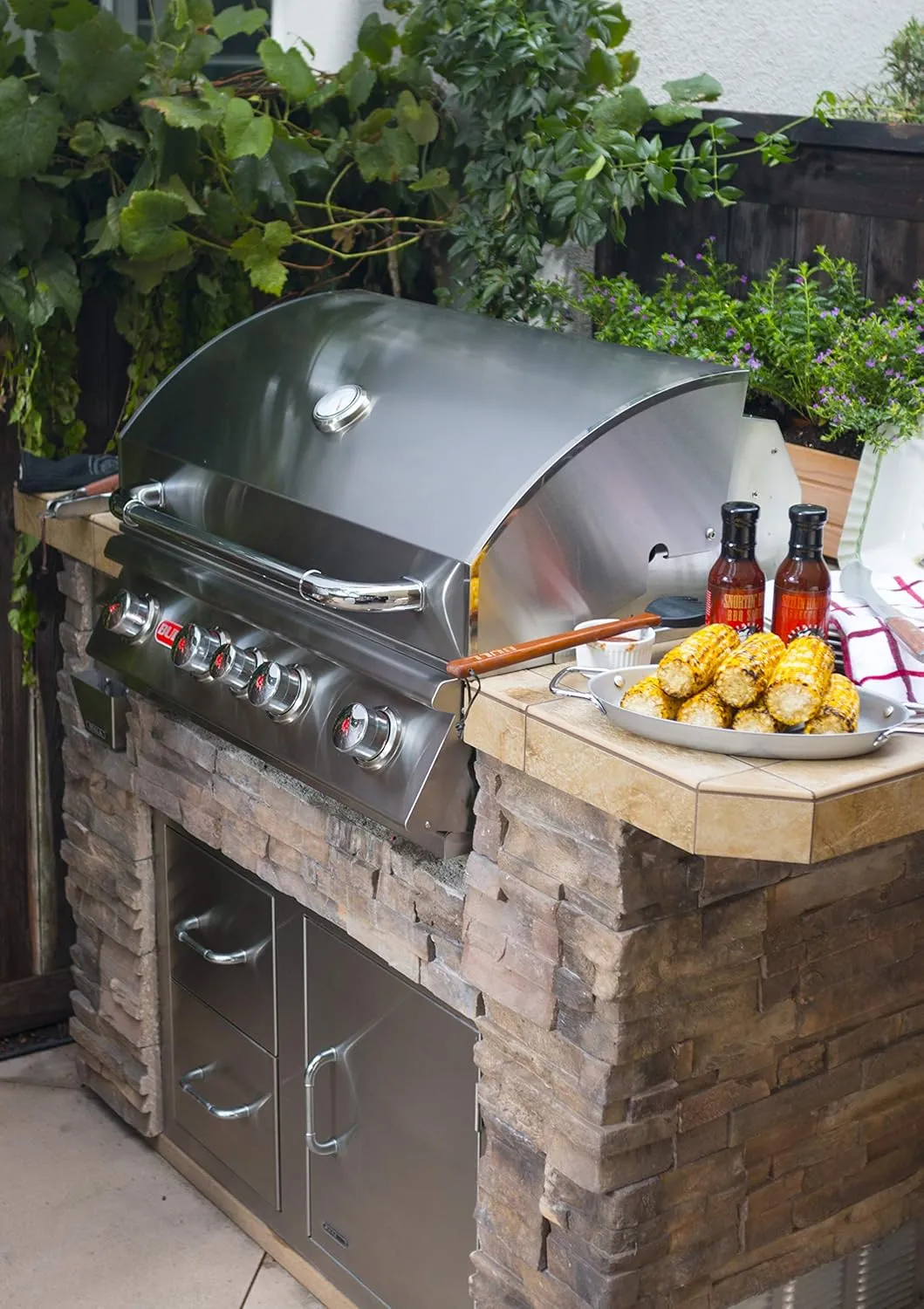 Bull Outdoor Products BBQ 47628 Angus 75,000 BTU Grill Head, LP, 304 Stainless Steel, 4 Burners, 810 sq. Inches, Twin Lights, Rotisserie Kit