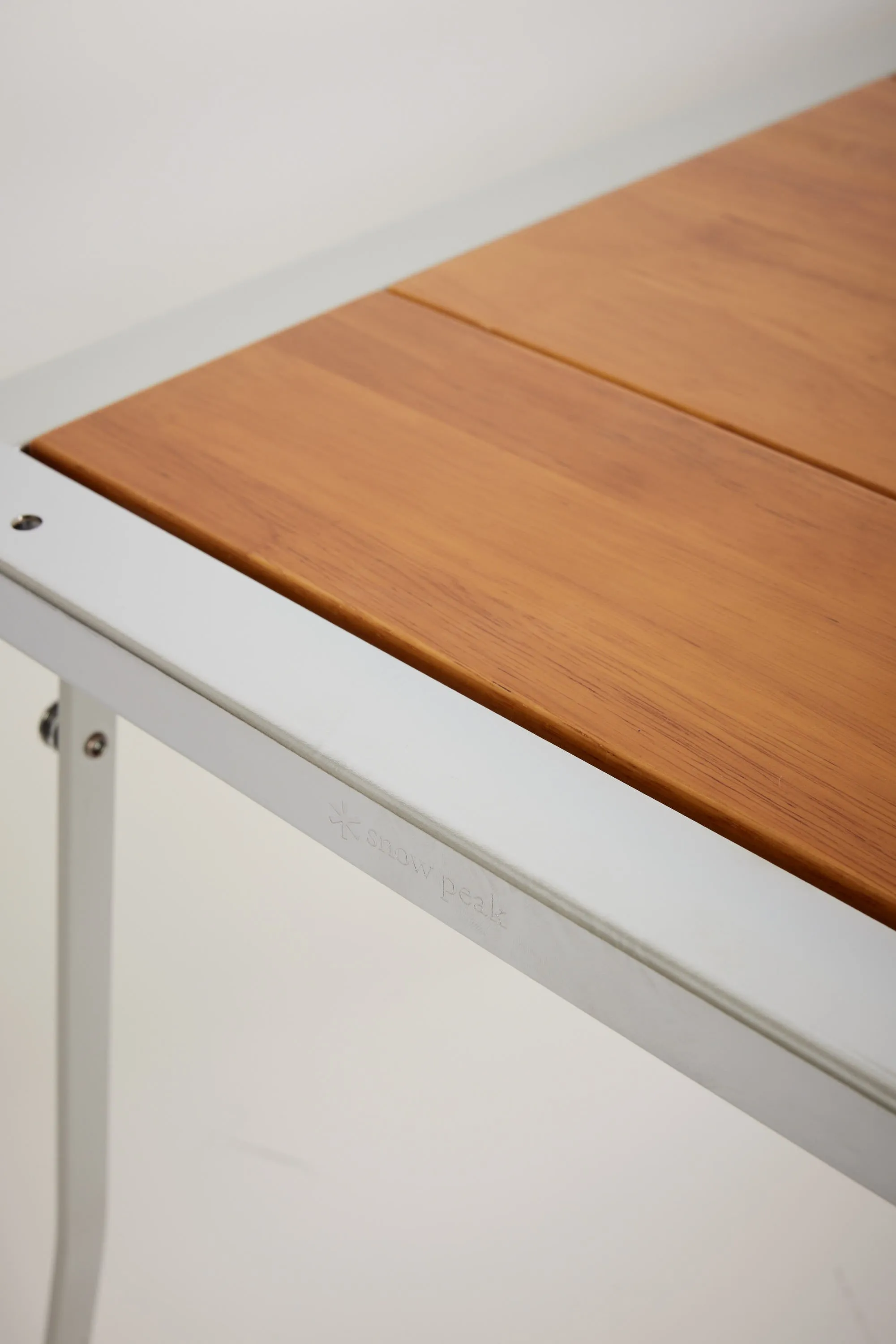 Entry Iron Grill Table