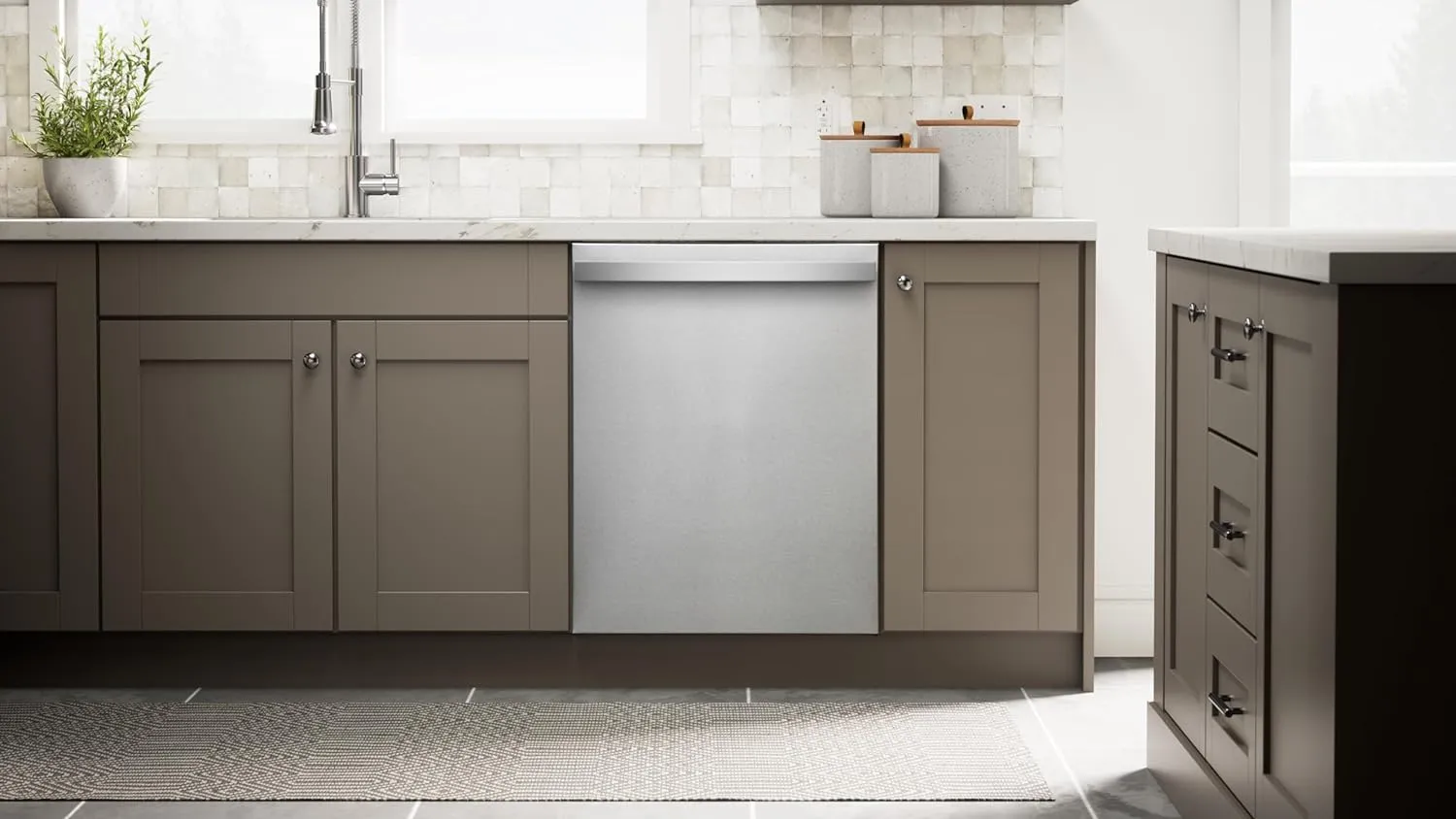Kenmore 24" Built-In Stainless Steel Tub Dishwasher with EasyFlex 3rd Rack, SmartWash, UltraWash Plus, TurboDry, and Adjustable Rack, Energy Star Certified, Fingerprint Resistant Stainless Steel
