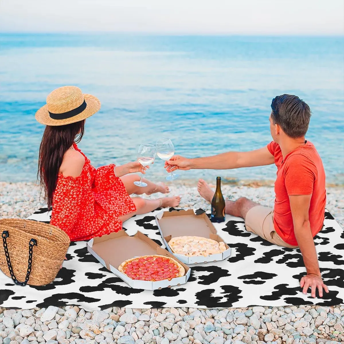 Leopard Print Beach Blanket, Sandproof Beach Mat, 68 x 59 Waterproof Quick Drying Sand Free Mat with 4 x Ground Spikes for Outdoor Travel Camping Hiking, Animal Abstract Skin