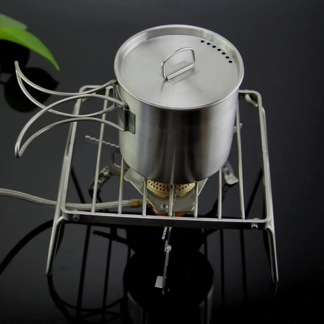 Outdoor Mini Grill Stainless Steel Stove Holder Outdoor Portable Folding Grill(17 * 15.5 * 9.5CM)