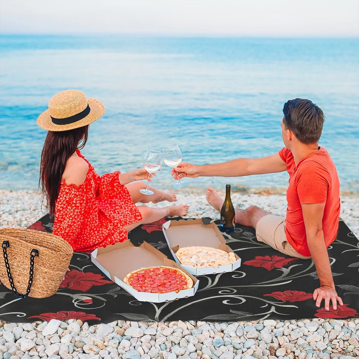 Retro Flower Beach Blanket, Sandproof Beach Mat, Adults Waterproof Quick Drying Sand Free Mat with 4 x Ground Spikes for Outdoor Travel Camping Hiking, Red Floral