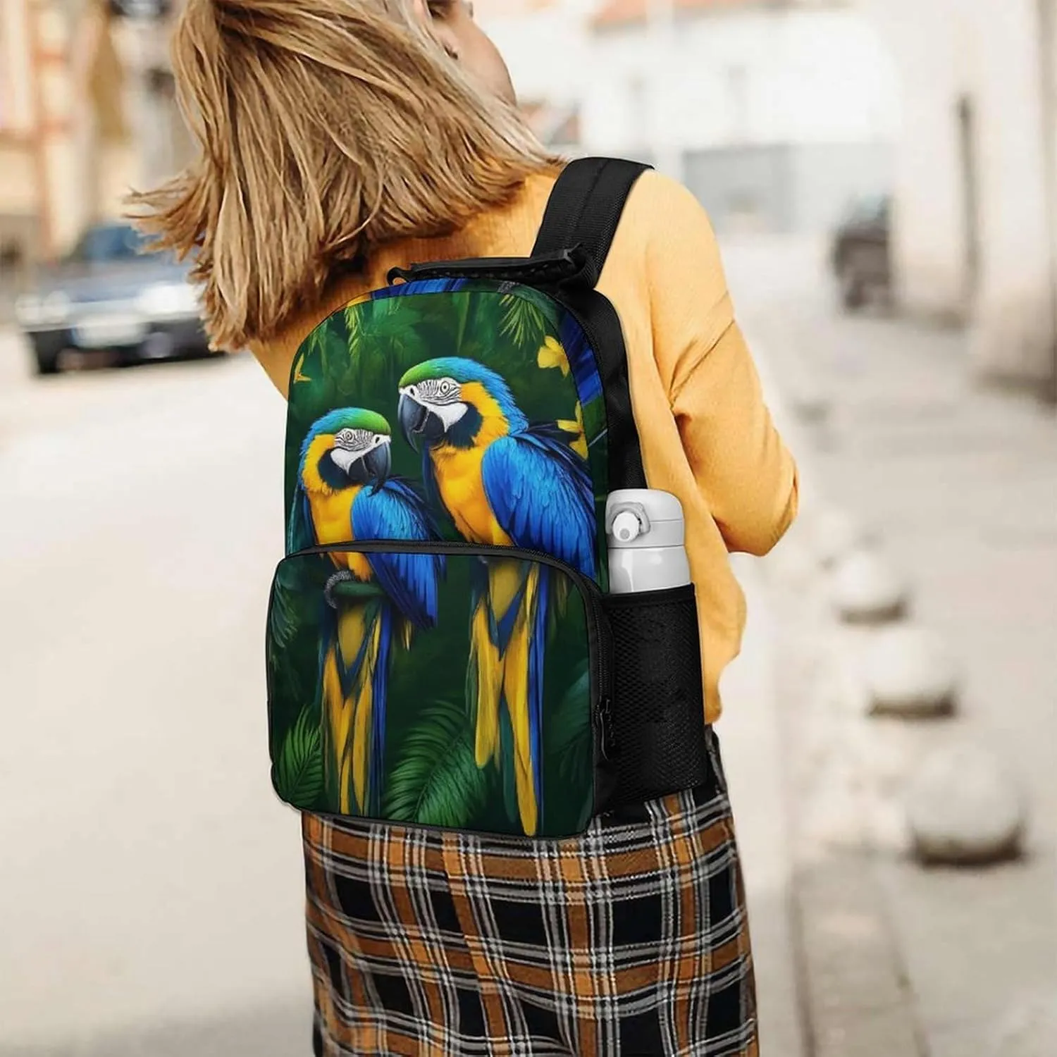 Supdreamc Adults Lightweight Parrots Art Rucksacks Large Capacity Bookbag With Adjustable Shoulder Straps for Trekking Outdoors Bicycle
