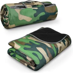 Tirrinia Waterproof Outdoor Blanket with Sherpa Lining, Windproof Triple Layers Warm Comfy Foldable for Camping Stadium, Sports, Picnic, Grass, Concert, Pet, Travel, Emergency Car Blanket CAMO