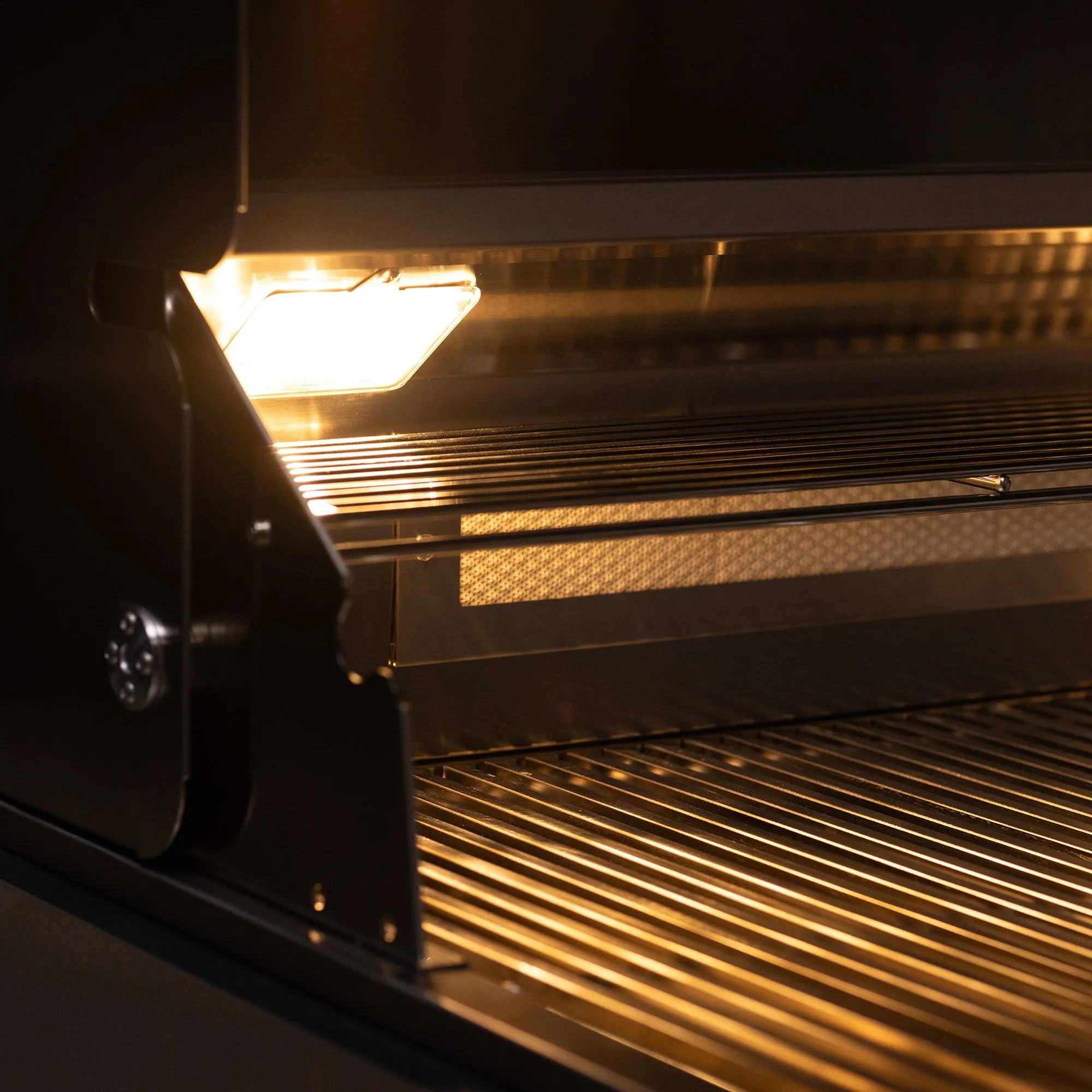 TrueFlame 32" 4-Burner Built-In Natural Gas Grill - TF32-NG