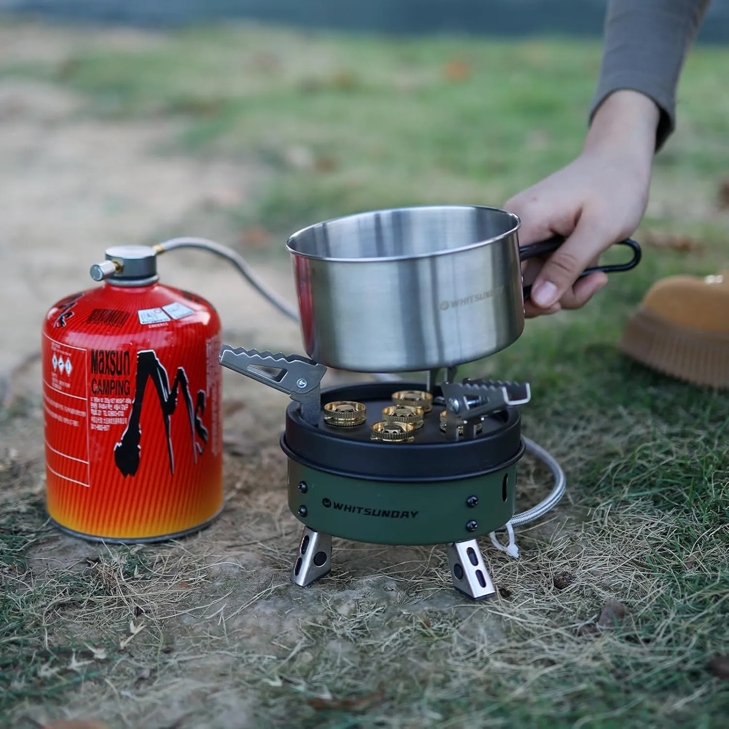Whitsunday Camping Stove, Windproof Portable Gas Stove with Fuel Canister Adapter, Piezo Ignition, Carry Case for Outdoor Camping Hiking (11000W-Green)