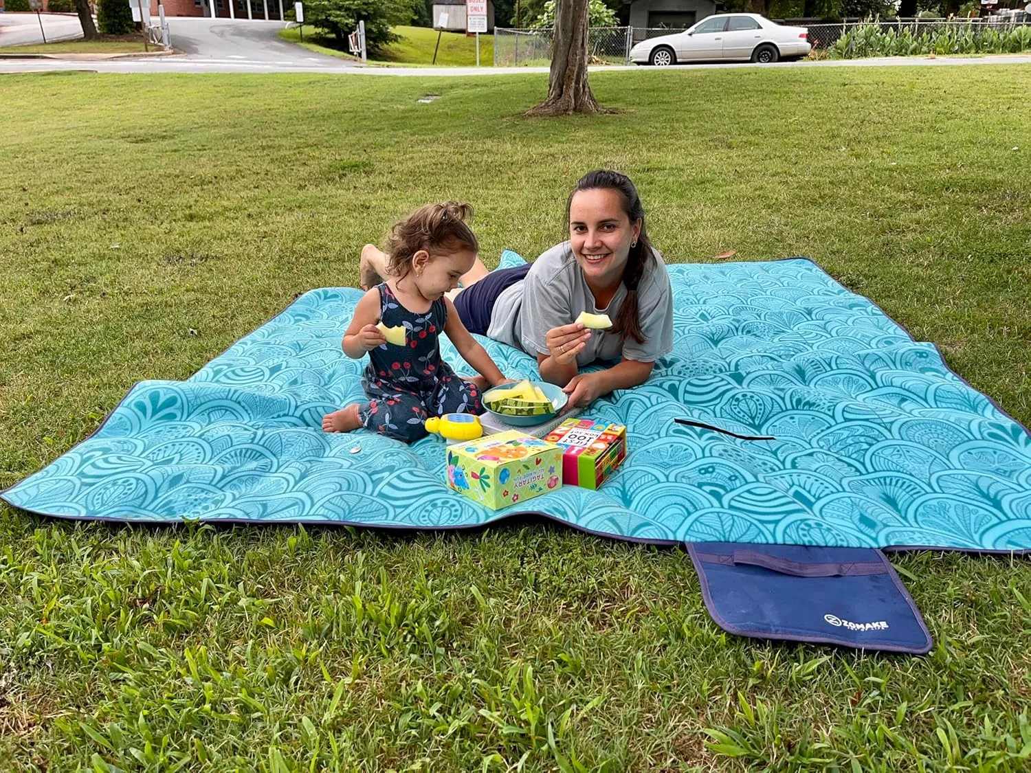 ZOMAKE Picnic Blanket - Waterproof, Foldable, Sandproof - 79"x79" Concert, Beach, Yard, Outdoor Grass Blanket - Large (Peacock Blue)